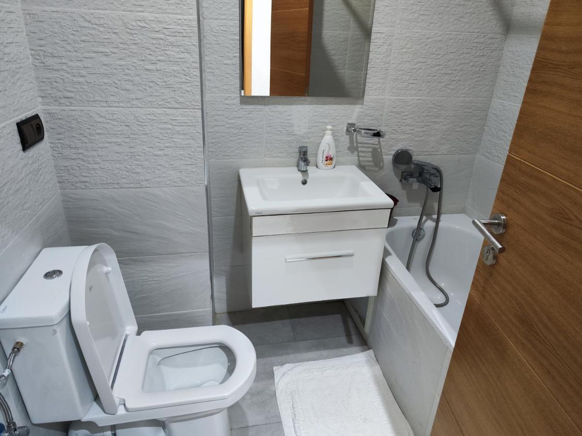 Les Belles Appartements Family Only Tanger Exteriör bild